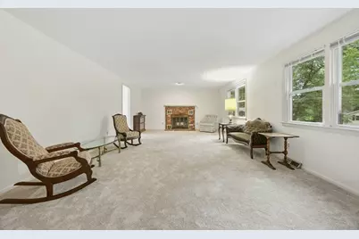 210 Chamberlain St, Holliston, MA 01746 - Photo 12