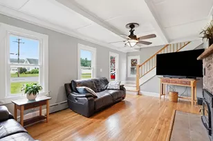 142 Cooper, Agawam, MA 01001 - Photo 6