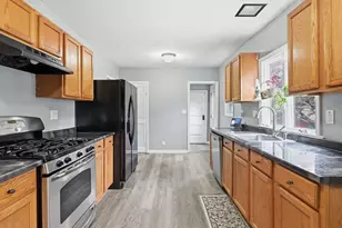 142 Cooper, Agawam, MA 01001 - Photo 18