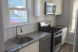 126 Main St, Quincy, MA 02169 - Photo 1
