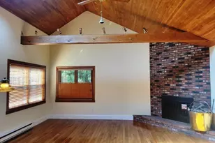 253 June St, Worcester, MA 01602 - Photo 6