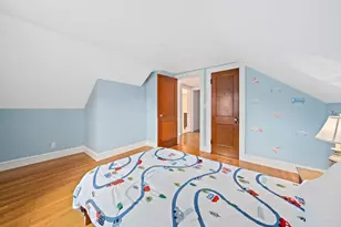 18 Thurlow St, Boston, MA 02132 - Photo 22