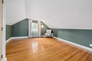 18 Thurlow St, Boston, MA 02132 - Photo 18