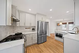 18 Thurlow St, Boston, MA 02132 - Photo 10