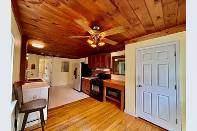 2 Colonial Road, Lynnfield, MA 01940 - Photo 20