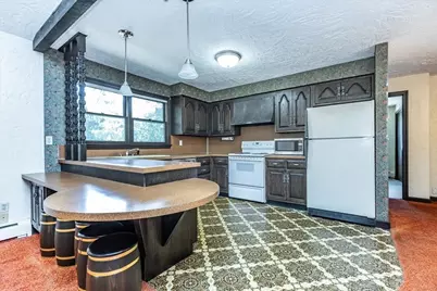43 Ledgewood Dr, Danvers, MA 01923 - Photo 10