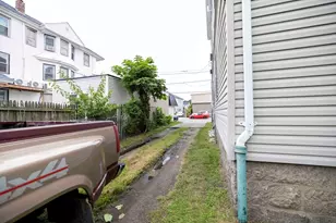 1025 Globe St, Fall River, MA 02724 - Photo 6