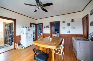 1025 Globe St, Fall River, MA 02724 - Photo 10