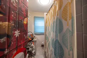 1025 Globe St, Fall River, MA 02724 - Photo 16