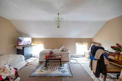 593 Plymouth Ave, Fall River, MA 02721 - Photo 8
