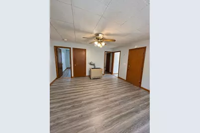 164 Hood St #1E, Fall River, MA 02720 - Photo 6