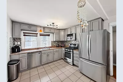 76 Baldwin Ave, Everett, MA 02149 - Photo 6