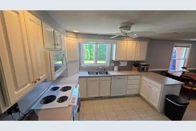 309 Island Pond, Springfield, MA 01118 - Photo 6