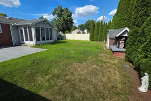 309 Island Pond, Springfield, MA 01118 - Photo 4