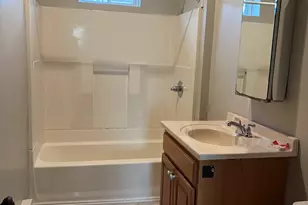 2 Fairfax Rd, Worcester, MA 01610 - Photo 6