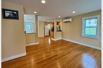 104 Davis Street, Greenfield, MA 01301 - Photo 10