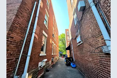 90 Congress St #4R, Salem, MA 01970 - Photo 24