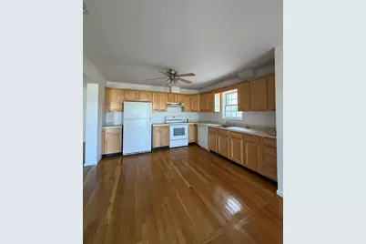 130 Washburn Ave, Revere, MA 02151 - Photo 10