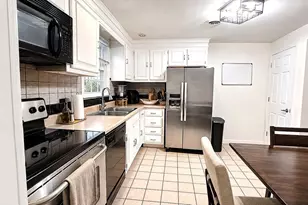 99 Pilgrim Cir, Methuen, MA 01844 - Photo 4