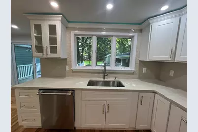 5 Carbrey Avenue, Sharon, MA 02067 - Photo 6