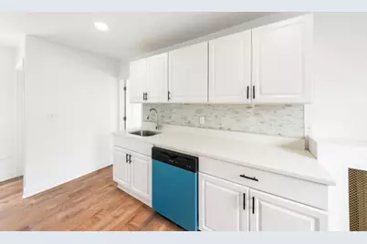 16 Oakes St #2, Everett, MA 02420 - Photo 8
