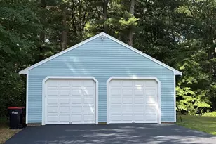343 Central St, Foxboro, MA 02035 - Photo 34
