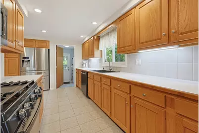 343 Central St, Foxboro, MA 02035 - Photo 16