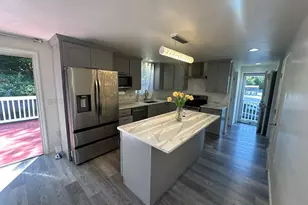 155 A St, Dracut, MA 01826 - Photo 12