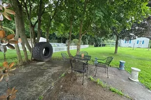 27 Feeding Hills Rd, Southwick, MA 01077 - Photo 16