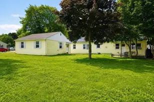 27 Feeding Hills Rd, Southwick, MA 01077 - Photo 2