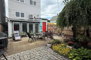 863 Saratoga St, Boston, MA 02128 - Photo 26