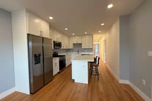 863 Saratoga St, Boston, MA 02128 - Photo 4