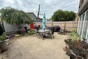863 Saratoga St, Boston, MA 02128 - Photo 26