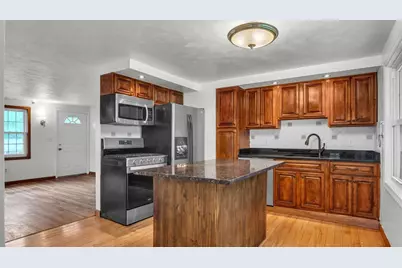 73 Summit Dr., East Bridgewater, MA 02333 - Photo 2