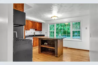 73 Summit Dr., East Bridgewater, MA 02333 - Photo 4