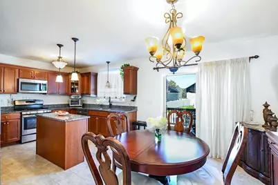 92 Tarkiln Pl, New Bedford, MA 02745 - Photo 10