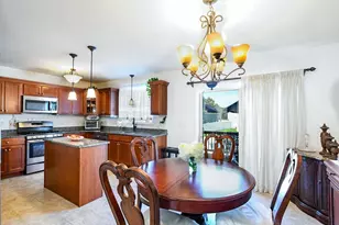 92 Tarkiln Pl, New Bedford, MA 02745 - Photo 10