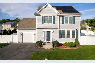 92 Tarkiln Pl, New Bedford, MA 02745 - Photo 1