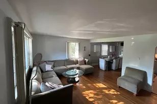 25 Hoover Ave, Brockton, MA 02301 - Photo 8