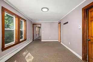 102 Sayles St, Southbridge, MA 01550 - Photo 6