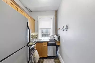 1572 Commonwealth Ave #6, Boston, MA 02135 - Photo 18
