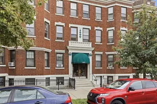 1572 Commonwealth Ave, Boston, MA 02135 - Photo 2