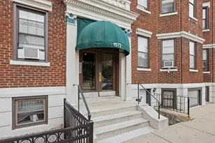 1572 Commonwealth Ave, Boston, MA 02135 - Photo 4
