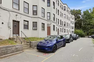 1572 Commonwealth Ave, Boston, MA 02135 - Photo 28