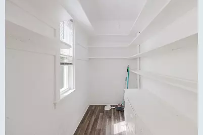 15 McLellan St, Boston, MA 02121 - Photo 6