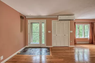 131 Wampum St, Wrentham, MA 02093 - Photo 14
