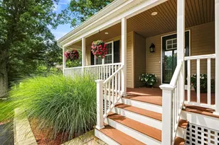 8 Mellen St, Hopedale, MA 01747 - Photo 2