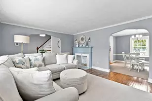 18 Beaver St, Waltham, MA 02453 - Photo 8