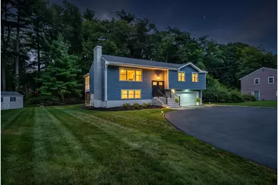 8 Willowdale Dr, Lynnfield, MA 01940 - Photo 2