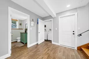 8 Willowdale Dr, Lynnfield, MA 01940 - Photo 34